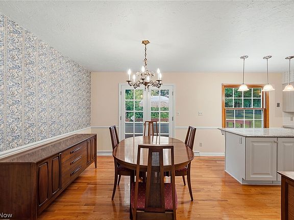 3rd image of 2393 Woodpark Rd
