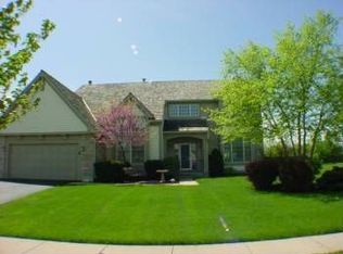 1413 Braxton Rd, Libertyville, IL 60048