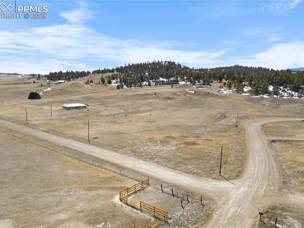390 Lazy Cir, Hartsel, CO 80449