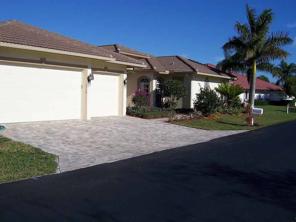 8155 SE Governors Way