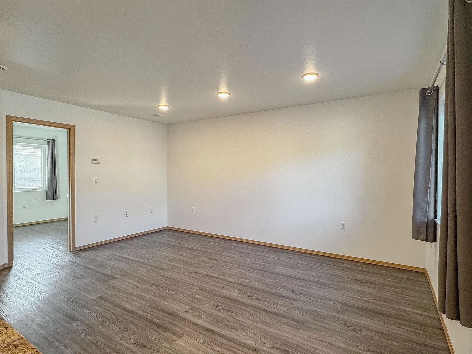 2747 Stone Pointe Ct — Photo 3