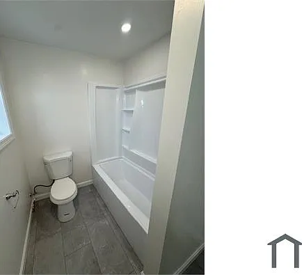 9 Addison St #3 — Photo 7