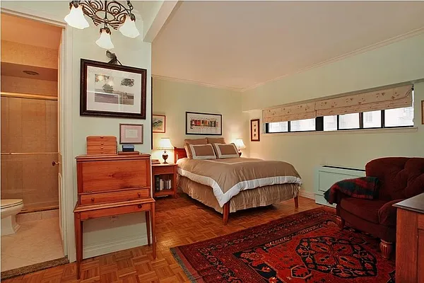 Rented by Corcoran | media 45