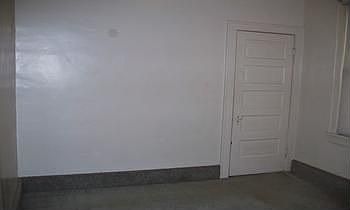 4th image of 649 Joliet St