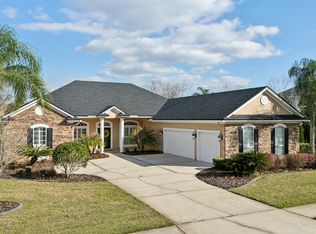 1913 Hickory Trace Dr, Fleming Island, FL 32003