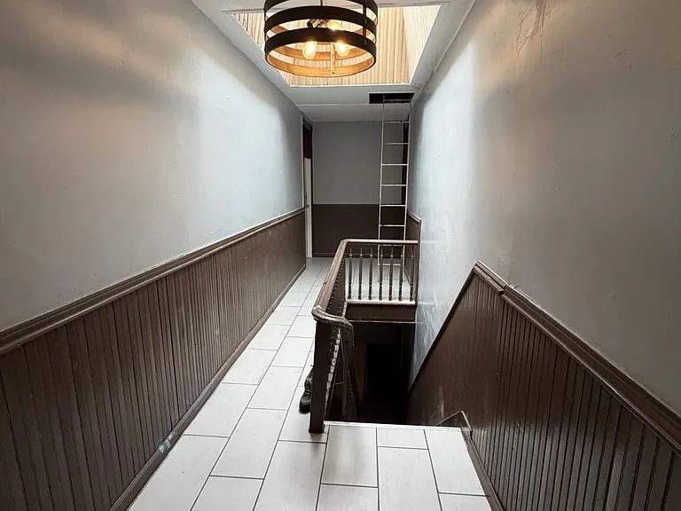 219 Magnolia Ave #3L — Photo 6