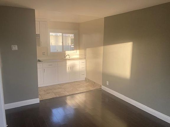4th image of 5110 W El Segundo Blvd APT 9B