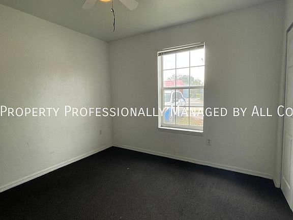 5th image of 2936 Skyview Dr