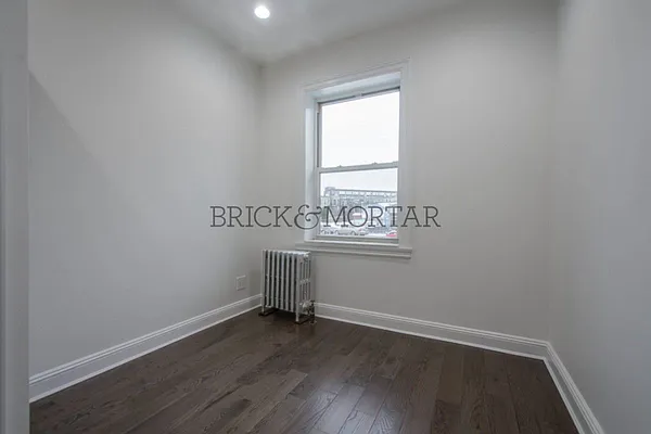 Rented by Brick&Mortar | media 11