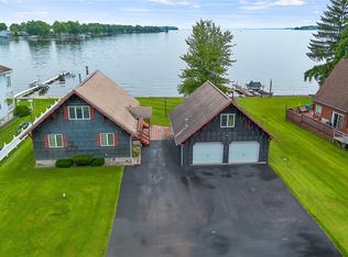 9144 Beach Rd, Brewerton, NY 13029