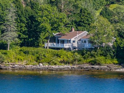 29 Lowell Ledge Lane, Owls Head, ME, 04854