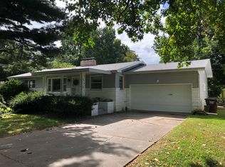 2174 E Berkeley St, Springfield, MO 65804