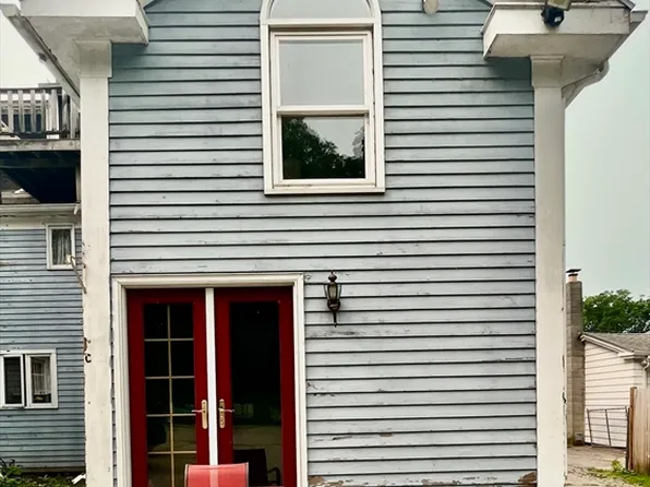 66 Main St APT C, Blackstone, MA 01504