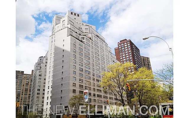 Rented by Douglas Elliman | media 17