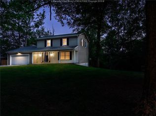 120 Brentwood Rd, Nitro, WV 25143