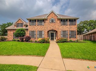 106 Eton Grn, Victoria, TX 77904