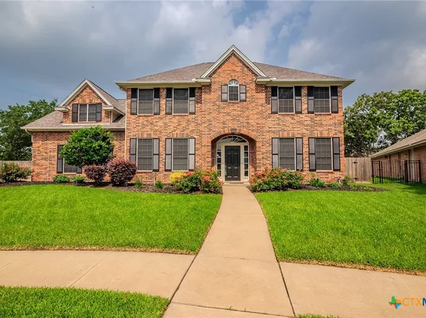 106 Eton Grn, Victoria, TX 77904