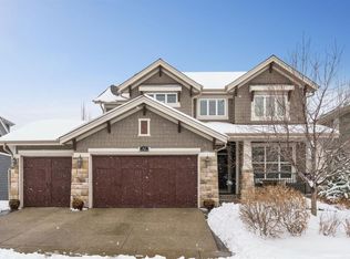 62 W Ascot Cres SW, Calgary, AB T3H0T9