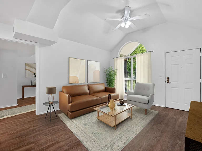 Dayton Park Apartments — Photo 2