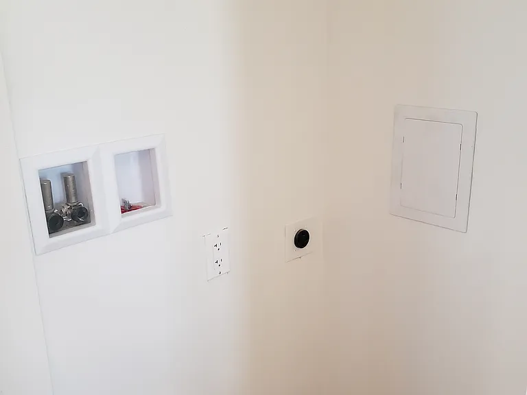 9 Elizabeth St #2 — Photo 5