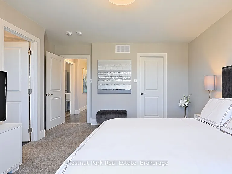 132 Yellow Birch Cres — Photo 20