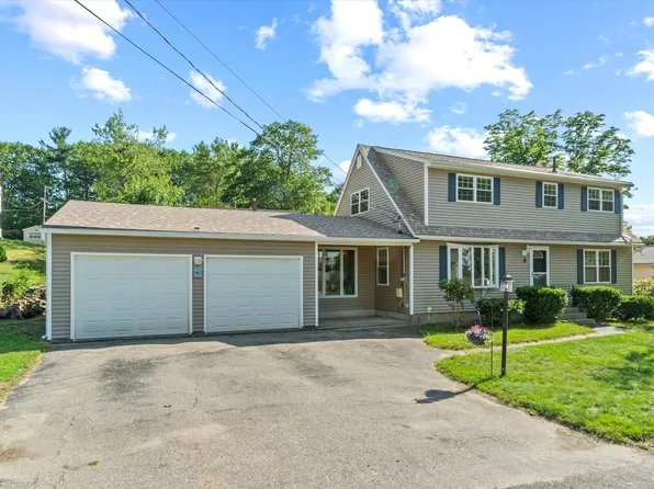 9 Bryant Road, Nashua, NH 03062
