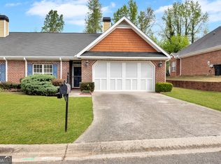 2560 Rosehill Cir, Lithia Springs, GA