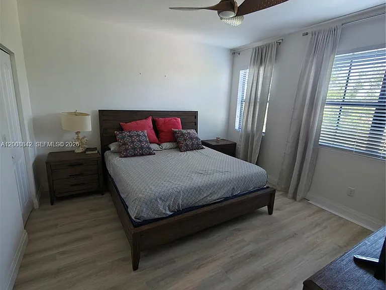 3329 NW 11th Ave #3329 — Photo 31