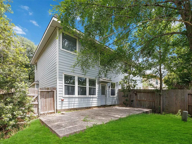 71 Summerhaze Cir — Photo 28