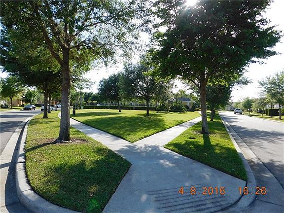 5th image of 14714 Water Locust Dr