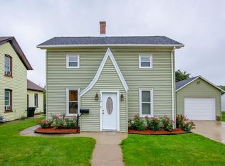 119 Pleasant St, Plymouth, WI 53073