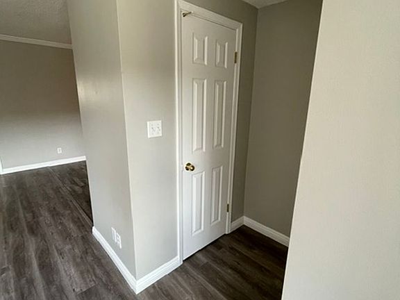4th image of 1125 E Foothill Blvd APT 4