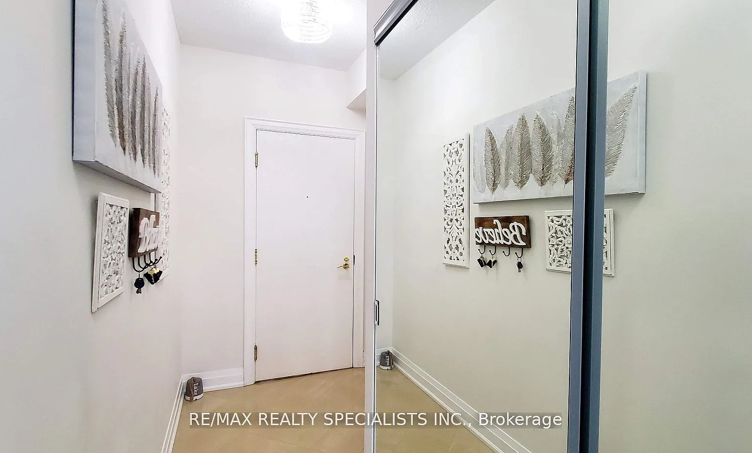 2 bed, $2,800 — Photo 3
