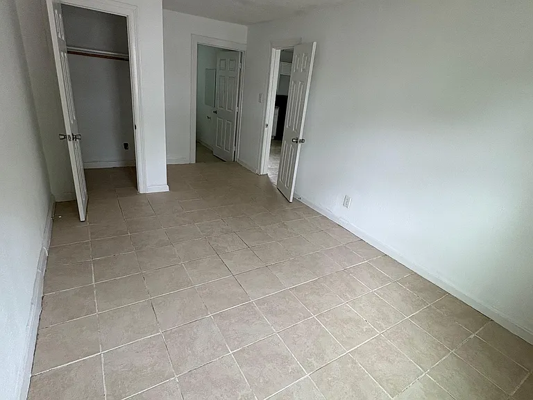 702 Rosedale St #2 — Photo 6
