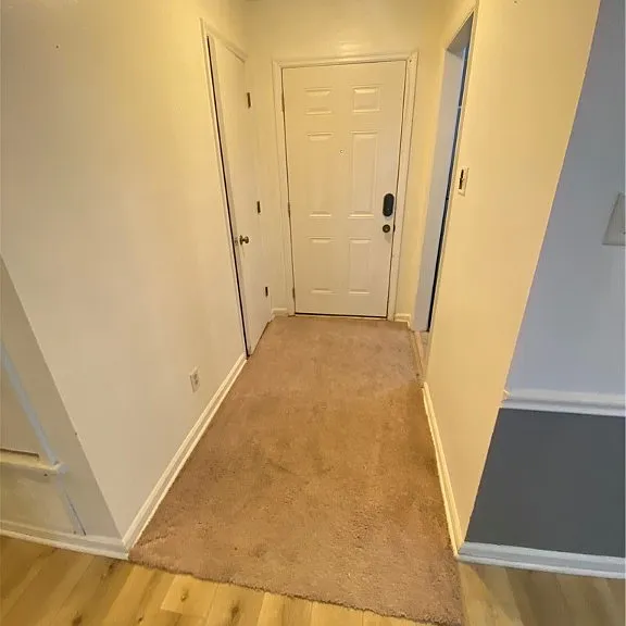 9 Peach Ct — Photo 2