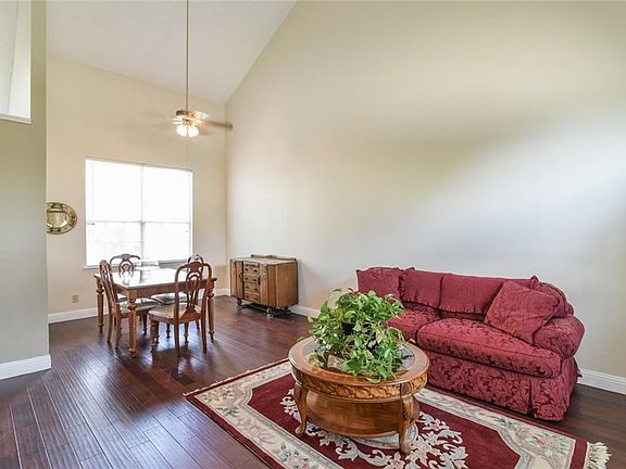 3rd image of 2316 Bennington Dr