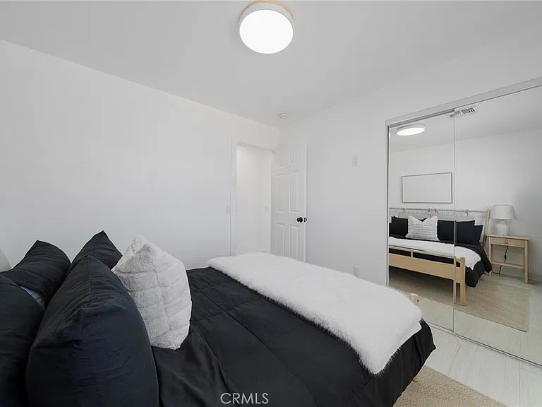 373 W Avenida Cerca — Photo 25