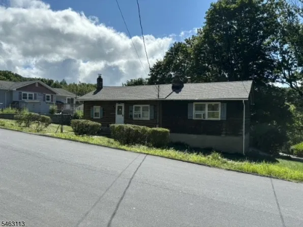 34 Hillside Ave, Jefferson Twp., NJ 07460