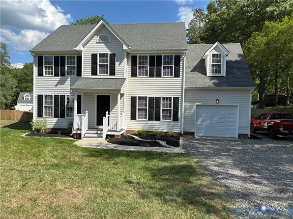 8294 Christopher Paul Dr, Mechanicsville, VA 23111