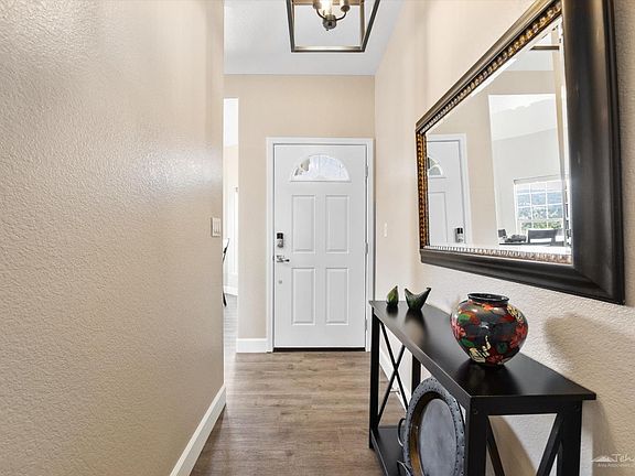 4th image of 23300 Calico Ct