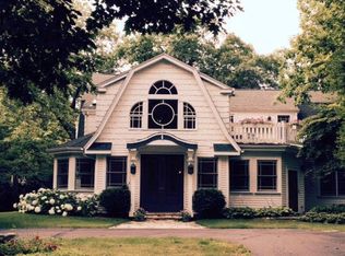 W290N3159 Hillcrest Dr, PEWAUKEE, WI 53072