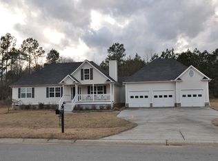 226 Kings Pointe Dr SW, Calhoun, GA 30701