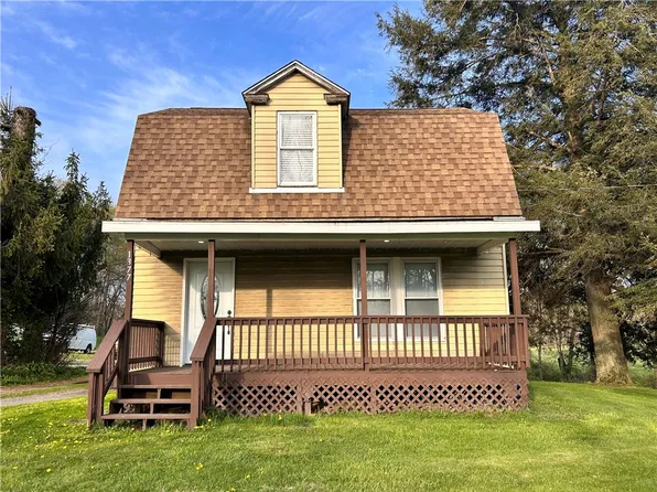 1377 Perry Hwy, Mercer, PA 16137