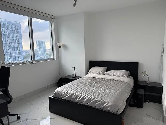 Mint Condo — Photo 3
