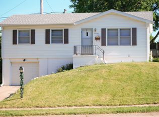 14047 Weir St, Omaha, NE 68137