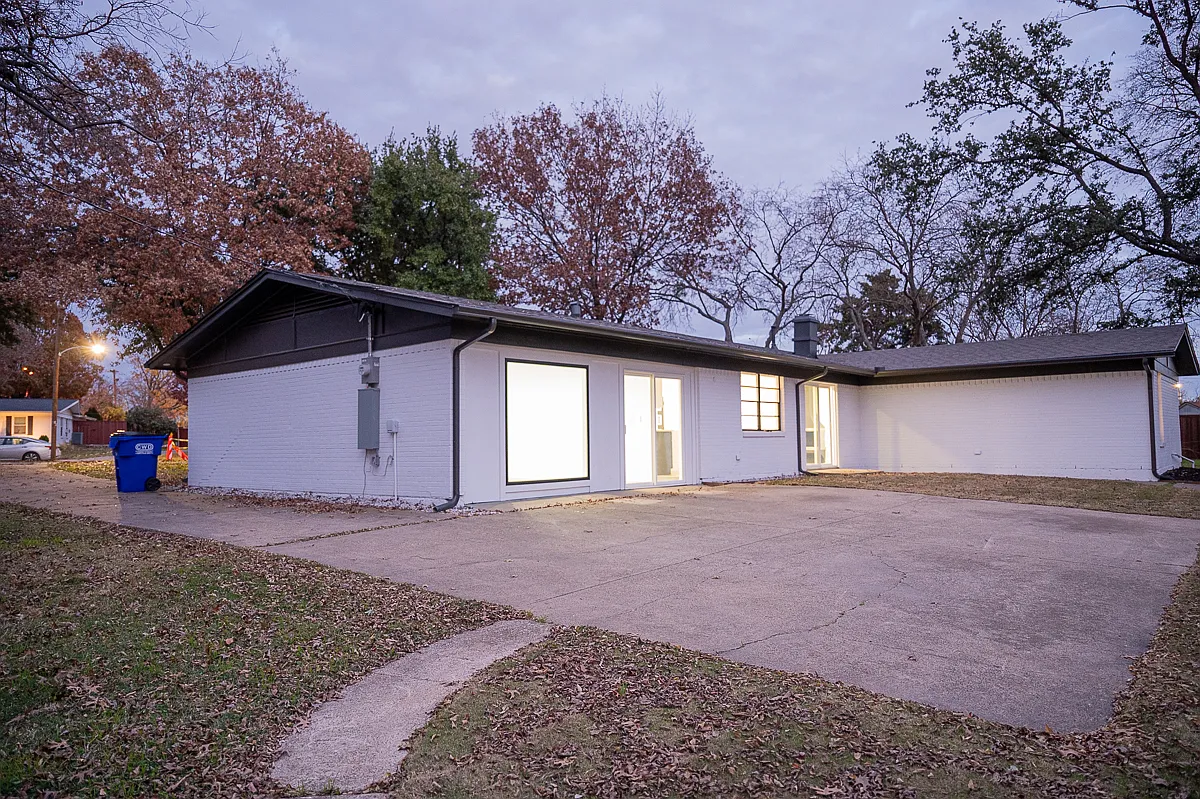 Building Photo - 12607 Gaslite Cir