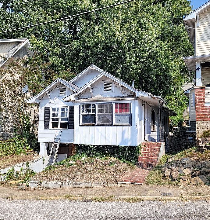 1st image of 1102 Beech Ave