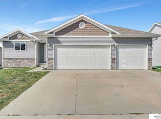 7343 N 19th St, Lincoln, NE 68521