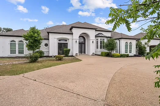 W Hickory Ridge Cir, Argyle — Photo 4
