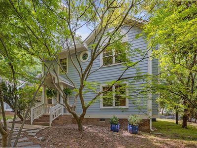 1909 Pathway Dr, Chapel Hill, NC, 27516